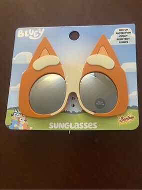 Kids Fox-Shaped Sunglasses in Orange & Cream